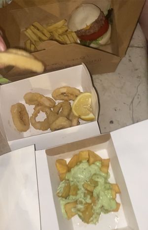 Clamarw and patatas fritas at La Vegana Taperia in Malaga