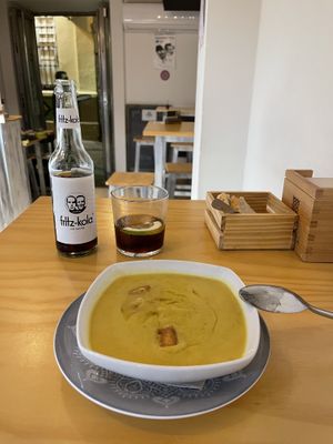 CREMA DE PUERROS Y PATATAS ❤️‍🔥 at La Vegana Taperia in Malaga