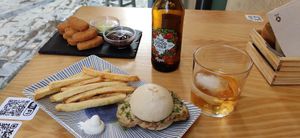 Nuggets de heura y pulguita de seitán al ajillo at La Vegana Taperia in Malaga