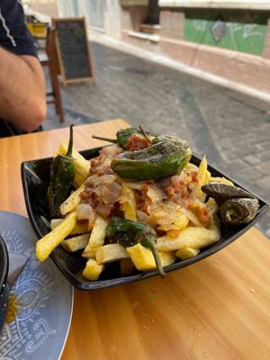Patatas gordiveganas at La Vegana Taperia in Malaga