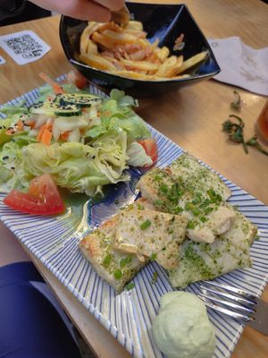 Tapas at La Vegana Taperia in Malaga