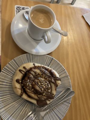 Postre y Café con vegan Baileys   at La Vegana Taperia in Malaga