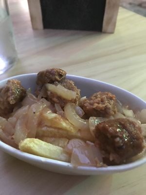 Choricitos al Vino at La Vegana Taperia in Malaga