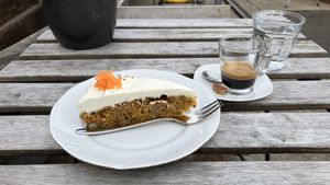 Veganer Karotten Kuchen   at Werftcafé in Flensburg