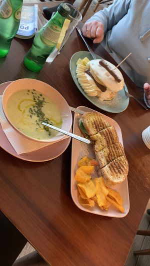   at O Diplomata in Porto