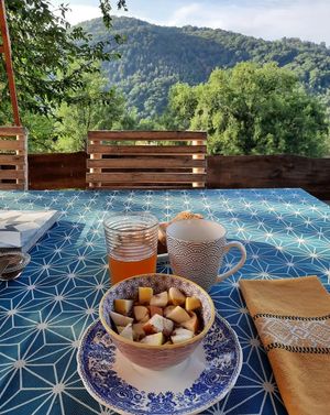 petit déjeuner at La Vie au Grand Vert in Saint-andre-de-najac