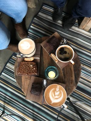 Vegan+gf bananabread and vegan brownie at Plan B Kaffeebar in Flensburg