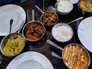 All the vegan options (bottom right contains paneer and is not vegan) (Nov 2021) at Kalpakavadi in York