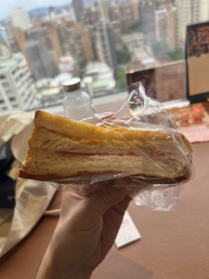   at Sù Xué HōngBèi Fāng 素學烘焙坊 in New Taipei City