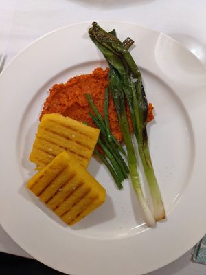 Polentaschnitte, Jungzwiebel, Fisolen, Paprika-Mandel Sauce at Haus 26 in Weissbriach