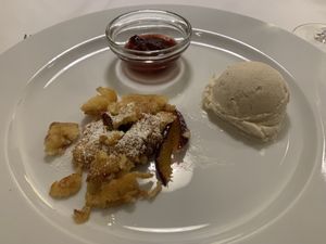 Auf besonderen Wunsch wurde sogar erstmalig ein veganer Kaiserschmarrn gezaubert. Hammer! 😋 at Haus 26 in Weissbriach