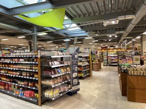Very large shop  at denn's Biomarkt - Marktstr in Hannover