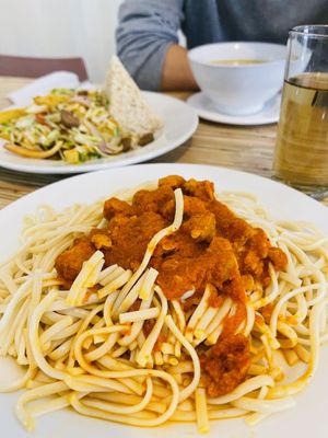 Tallarines rojos  at Loving Hut - Orbegoso in Trujillo