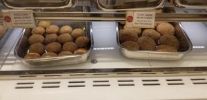 Some of the samosas are vegan. Ask at Almond House - Jubilee Hills in Hyderabad