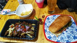 Picada Metalera y Falafel Rock 🌱🥑 at Mercy Vegan Food in Bogota