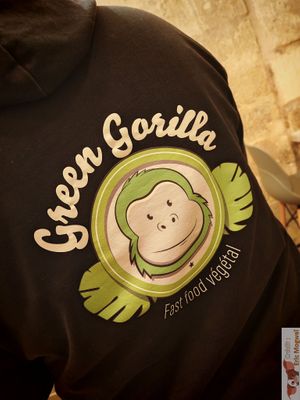Manager sweat logo at Green Gorilla in Montpellier