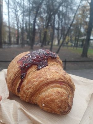 Blueberry croissant at Szklarnia in Krakow