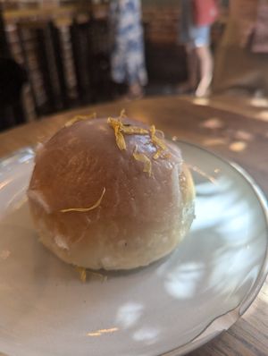 Peach bun at Szklarnia in Krakow