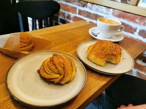 Cardamom bun and pain au chocolat at Szklarnia in Krakow
