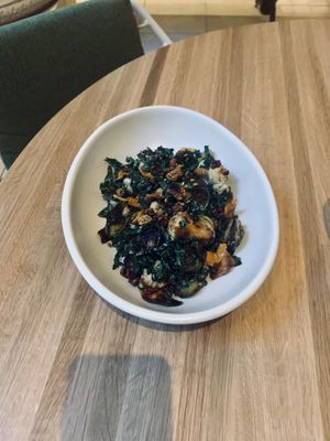 Seasonal ingredient salad at True Food Kitchen in Las Vegas