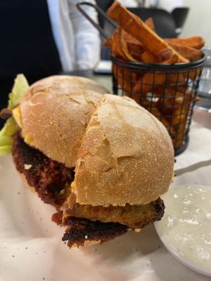 Vegan option on the beef burger - lovely crispy and tasty jackfruit pattie at The Spade in Glenroy
