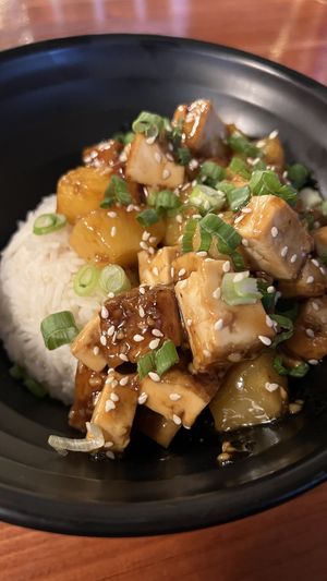 Teriyaki Tofu w/ Rice  at MOE PHO in Pendleton