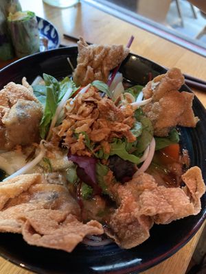 Wonton Suppe  at An Vegan House - Lange Reihe in Hamburg