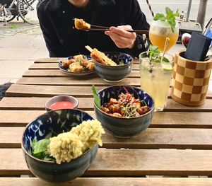 We had 4 dishes, everything delicious: fried soy pieces, coconut fried tofu with peanut sauce, green tea flake fried tofu and soy pieces with pumpkin 😋  at An Vegan House - Lange Reihe in Hamburg