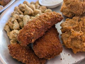  at Dirty Lettuce in Portland