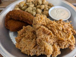  at Dirty Lettuce in Portland