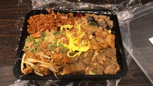  at De Vegetarische Toko in The Hague