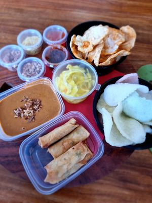 Sauces, atjar, emping, ... at De Vegetarische Toko in The Hague