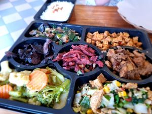 Ricetable for 2 at De Vegetarische Toko in The Hague