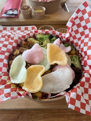   at De Vegetarische Toko in The Hague