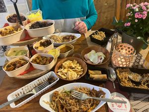  at De Vegetarische Toko in The Hague