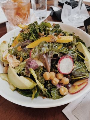 Plant-based mango & kale, chickpea, cucumber, sunflower seed at Cecconi's in Miami Beach