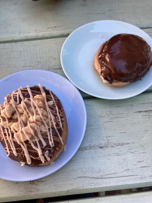 Snickers and Boston cream at Grumpy & Runt in Western Cape