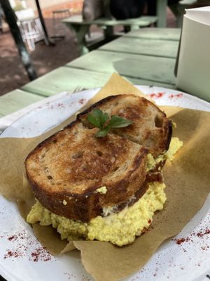 Scrambled tofu and facon   at Grumpy & Runt in Western Cape