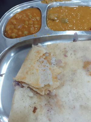 Onion dosa at Sri Krishna Dosai in Kandy