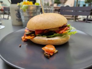 Veggi-Burger vegan at Bichl in Burghausen
