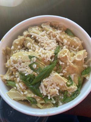 Mac & cashew cheese  at Box Bar in West Seattle