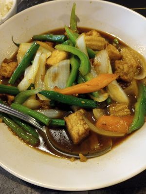 Spicy basil stir fry with tofu at Coconut Thai Cuisine in Statesboro