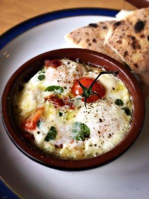 Resort, Bielańska 1, Warsaw at Resort in Warsaw