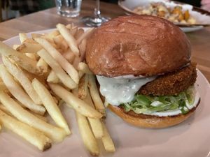 VFC Chick’n Burger #Veganuary at Peachy Goat in South East London