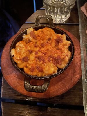 Mac n cheese  at Ras Plant Based in Brooklyn