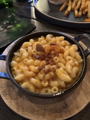 Mac and cheese  at Ras Plant Based in Brooklyn