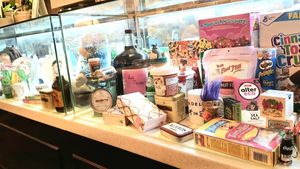 random decoration at Ma Pause in Seoul