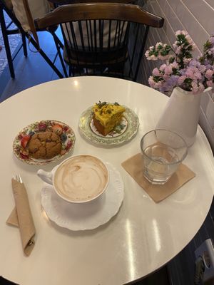 Nice little spread.    at Ma Pause in Seoul