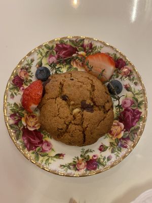 Really good cookie!  at Ma Pause in Seoul