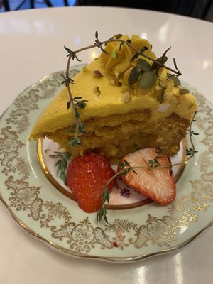 Yummy and beautiful pumpkin cake!  at Ma Pause in Seoul